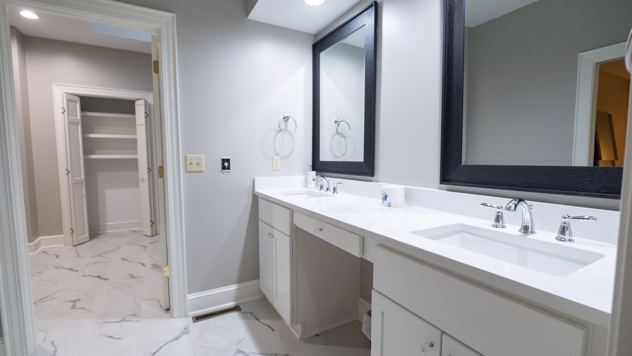 Photo of Bathroom in West Beach