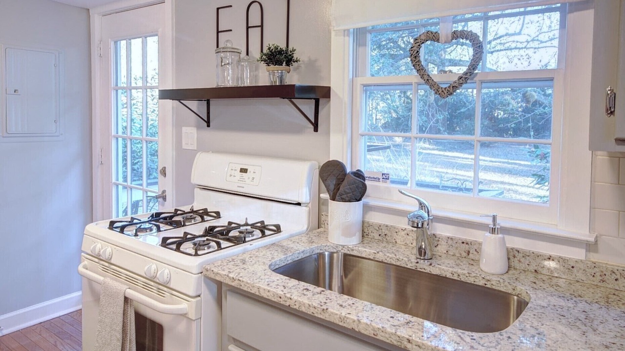 Photo of Kitchen in Lincolnville