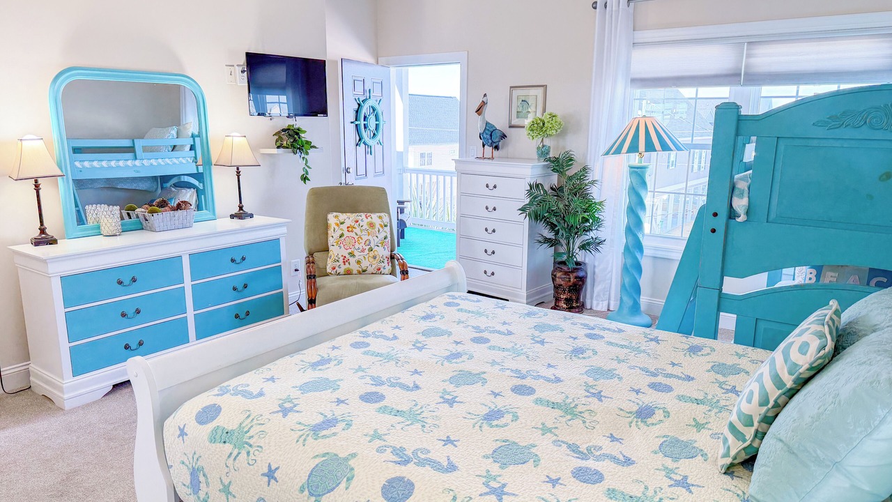 Photo of Bedroom in Cherry Grove Beach