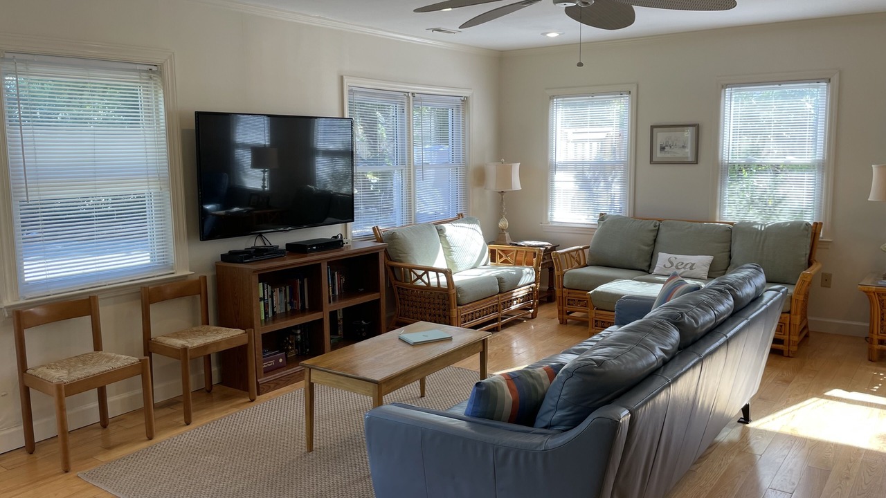 Photo of Livingroom in Isle of Palms