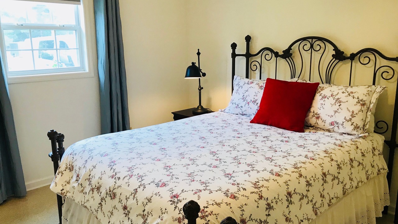 Photo of Bedroom in Aiken
