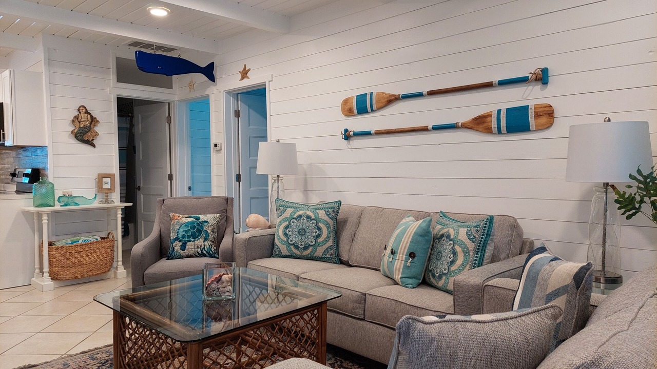 Photo of Livingroom in Crescent Beach