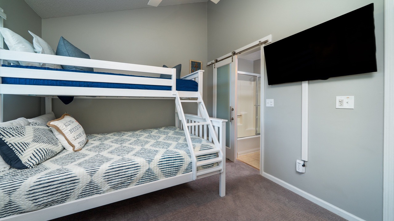 Photo of Bedroom in Seabrook Island