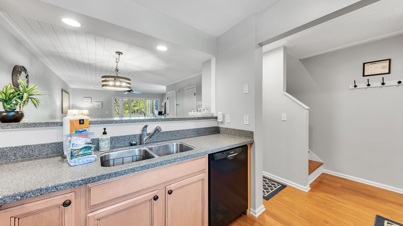 Photo of Bedroom in Seabrook Island