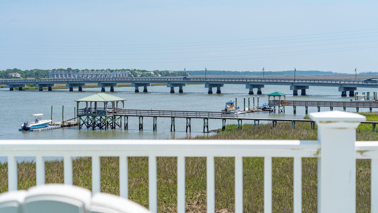 Photo of Patio Balcony in Waters Edge