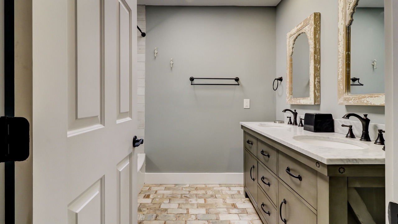 Photo of Bathroom in Sea Pines