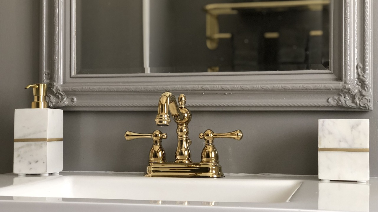 Photo of Bathroom in Downtown Charleston