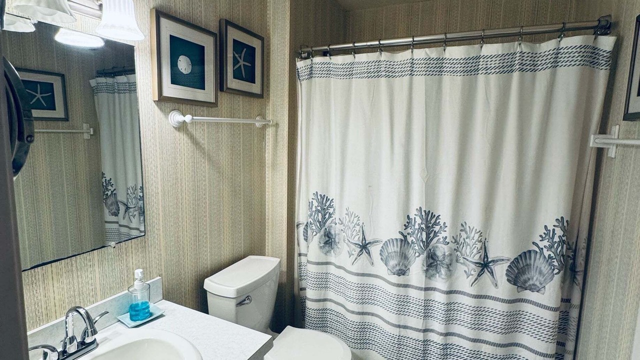 Photo of Bathroom in Isle of Palms