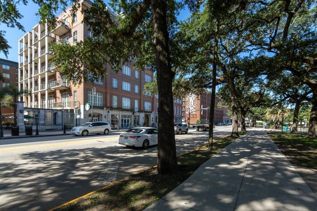 Photo of Others in Historic District - North