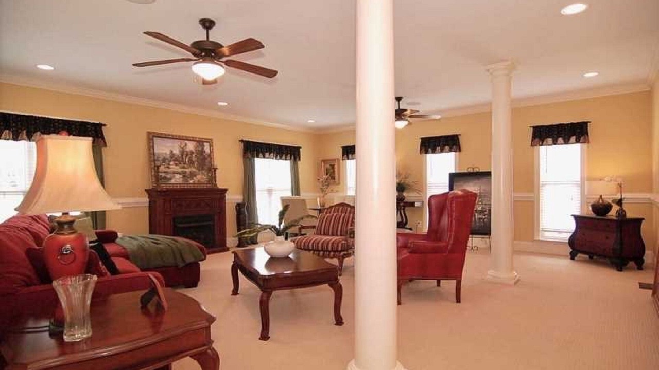 Photo of Livingroom in Irmo