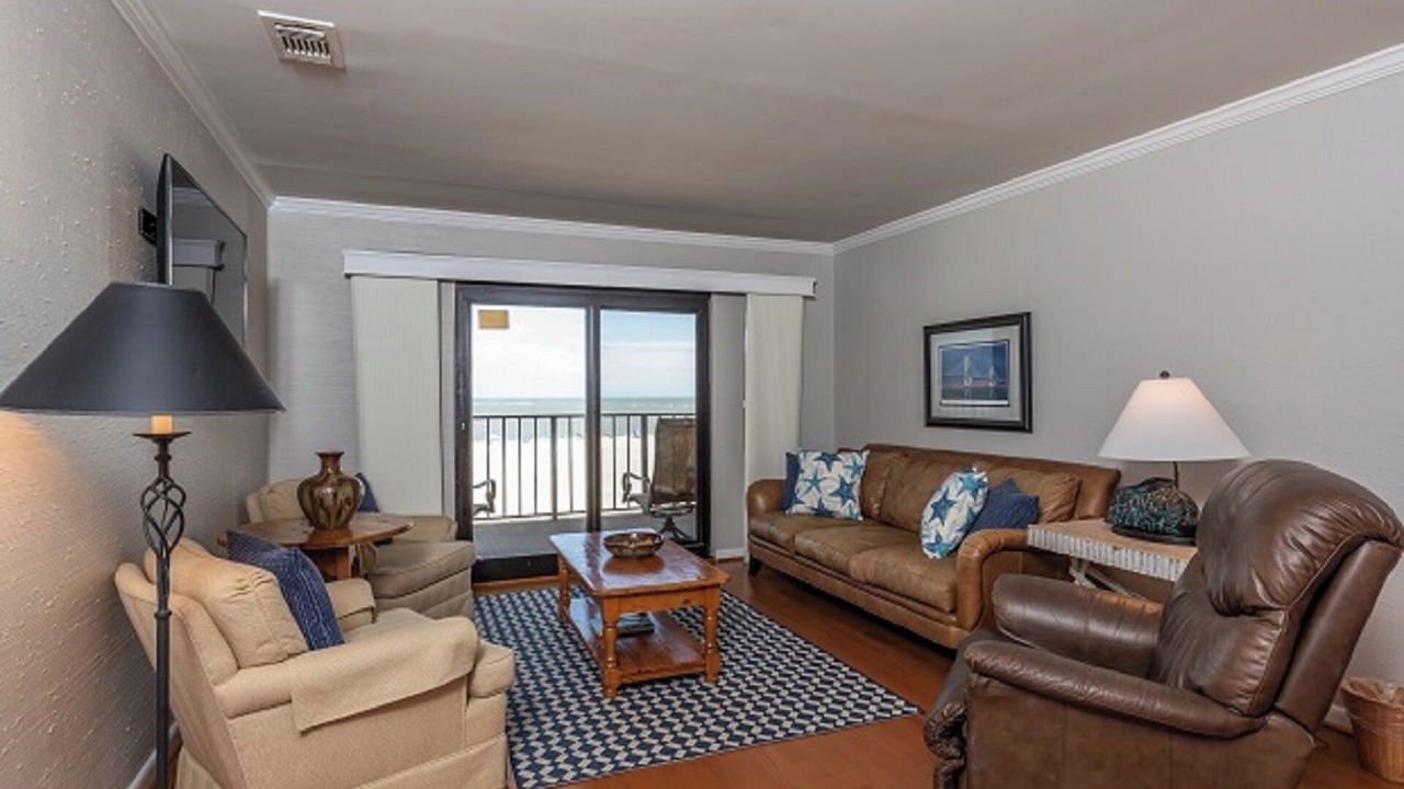 Photo of Livingroom in Isle of Palms