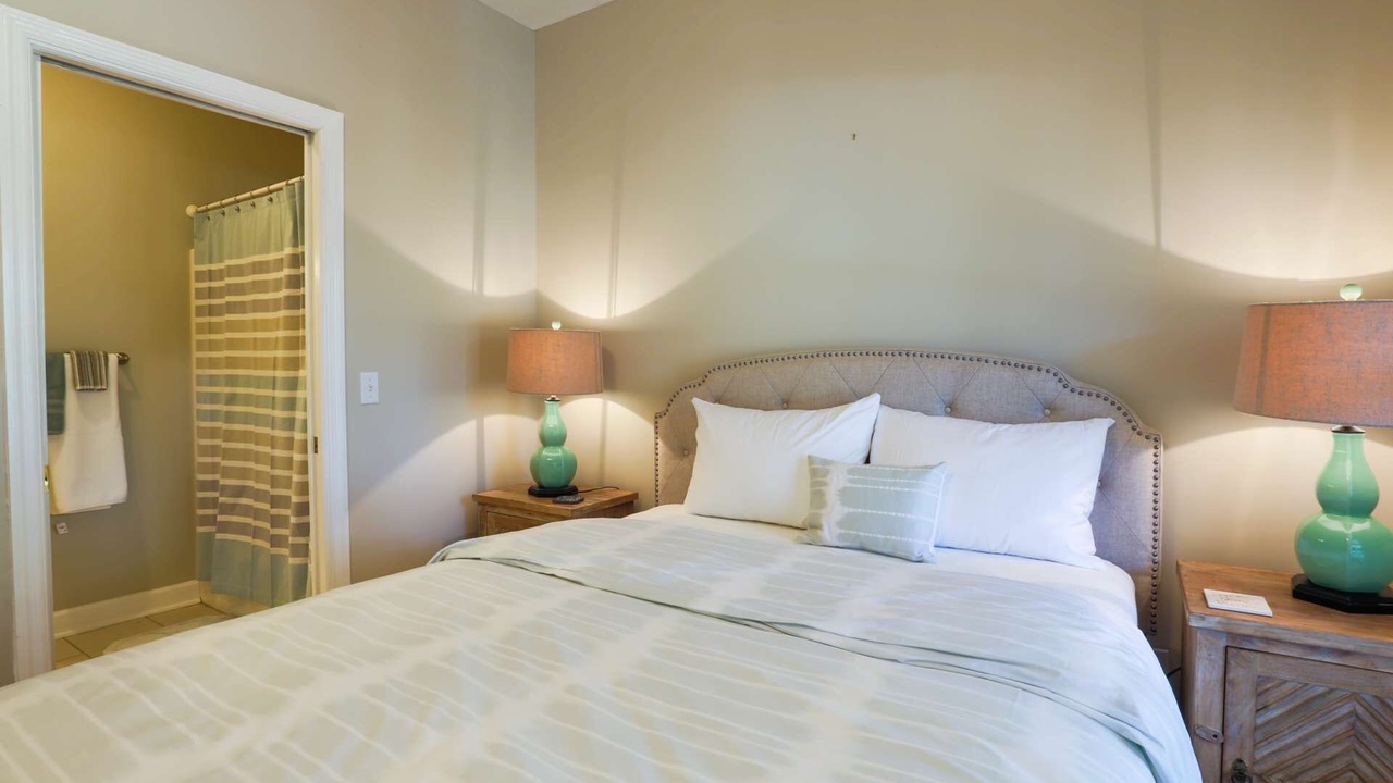 Photo of Bathroom in Sunset Point