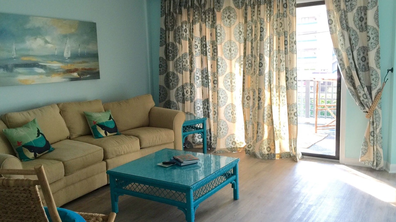 Photo of Livingroom in Surfside Beach