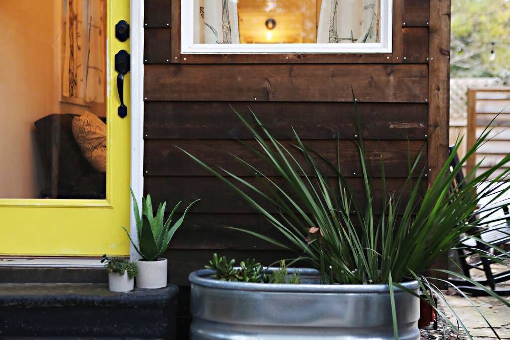Photo of Outdoor in Riverland Terrace