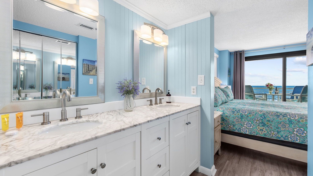 Photo of Bathroom in Ocean Drive