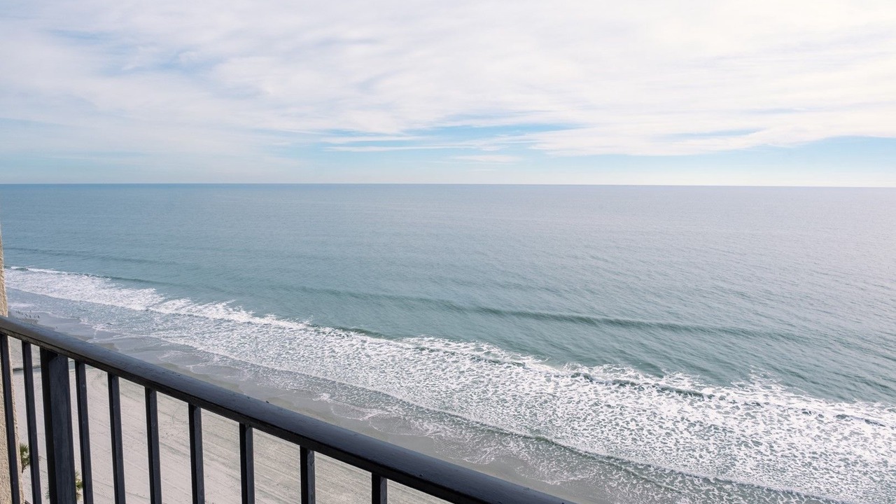 Photo of Patio Balcony in Arcadian Shores