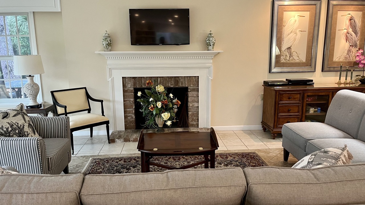 Photo of Livingroom in Baynard Oaks