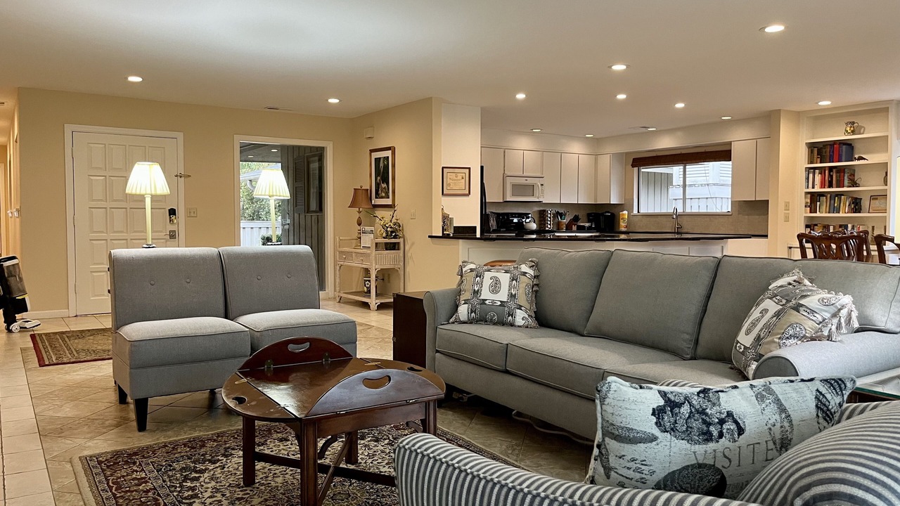 Photo of Livingroom in Baynard Oaks