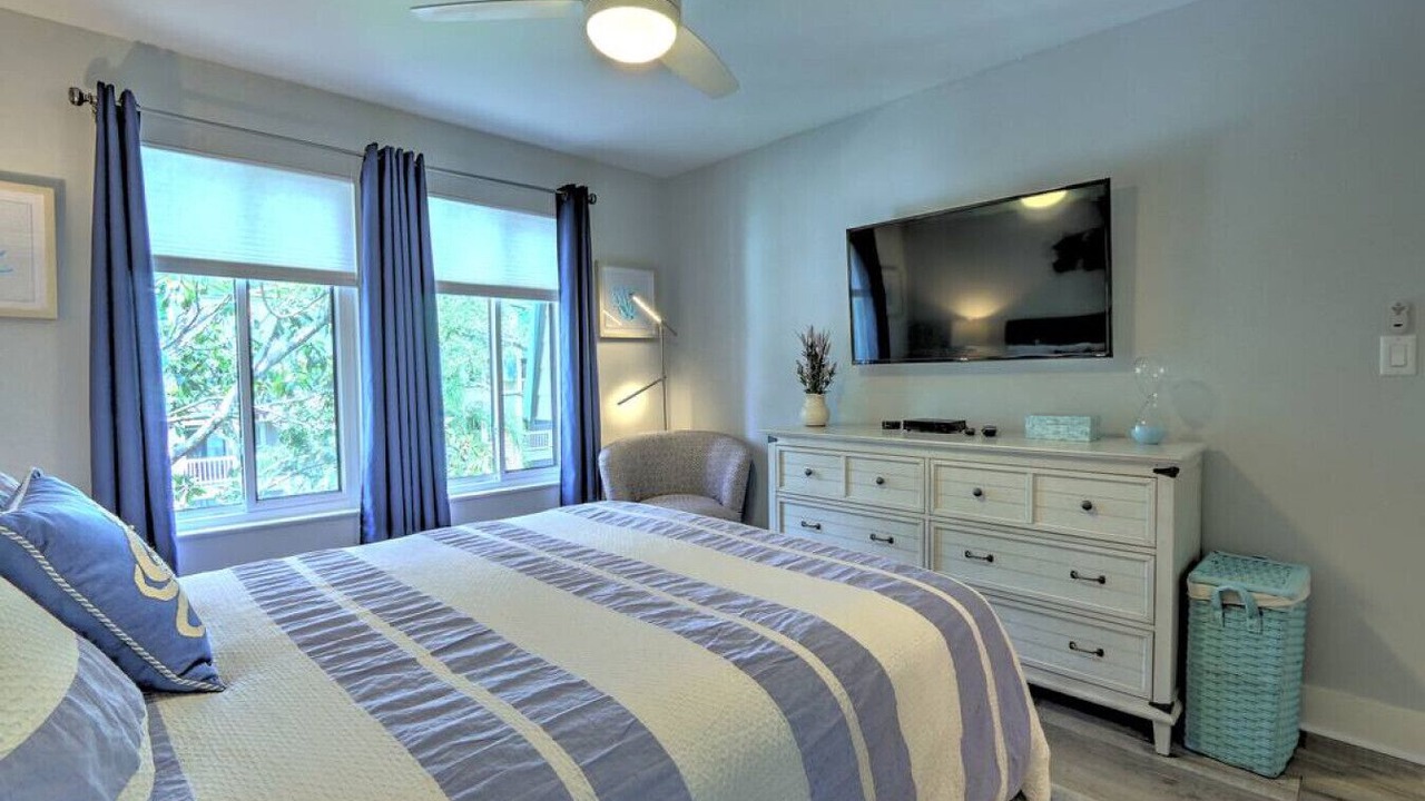 Photo of Bedroom in Palmetto Dunes