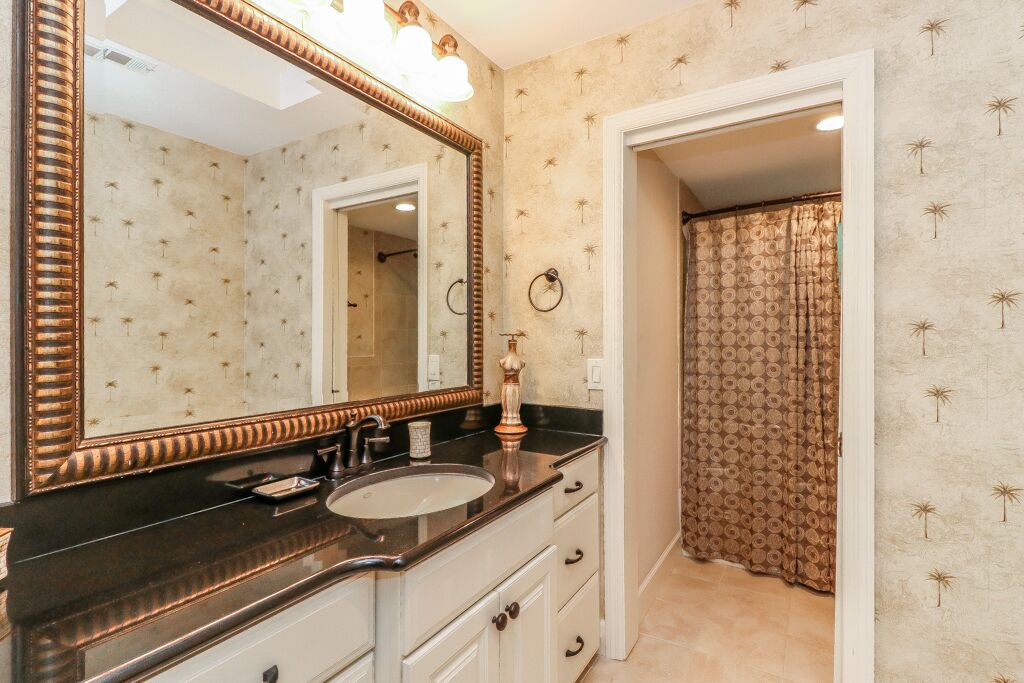 Photo of Bathroom in Heritage Woods