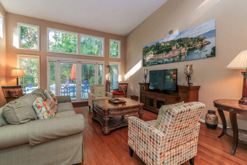 Photo of Livingroom in Heritage Woods