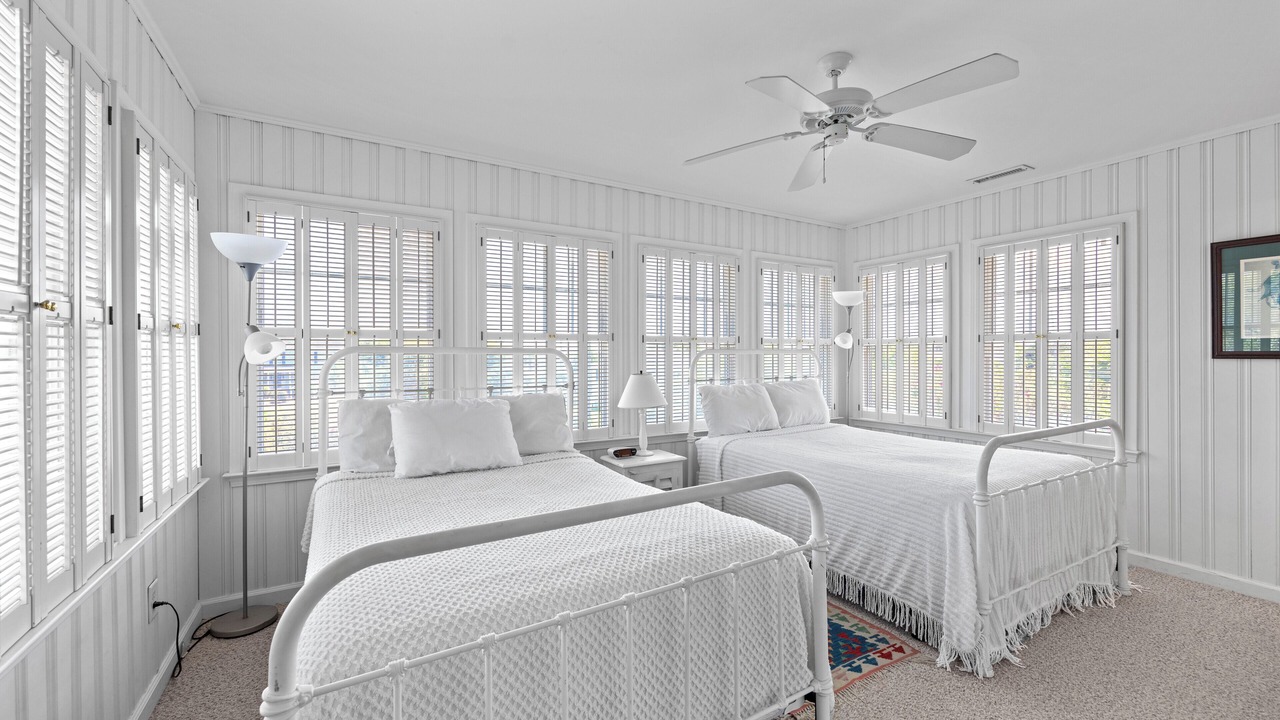 Photo of Bedroom in North Litchfield Beach