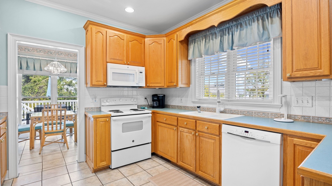 Photo of Kitchen in North Litchfield Beach
