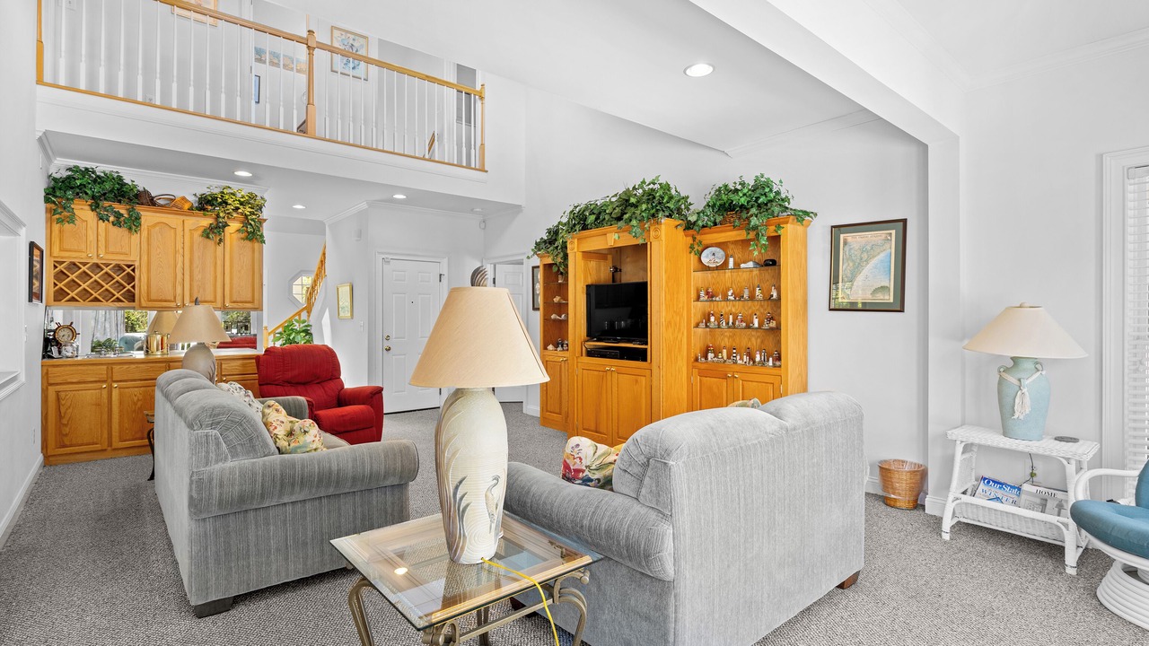 Photo of Livingroom in North Litchfield Beach