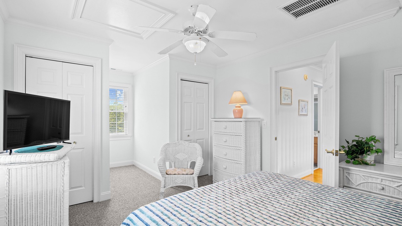 Photo of Bedroom in North Litchfield Beach