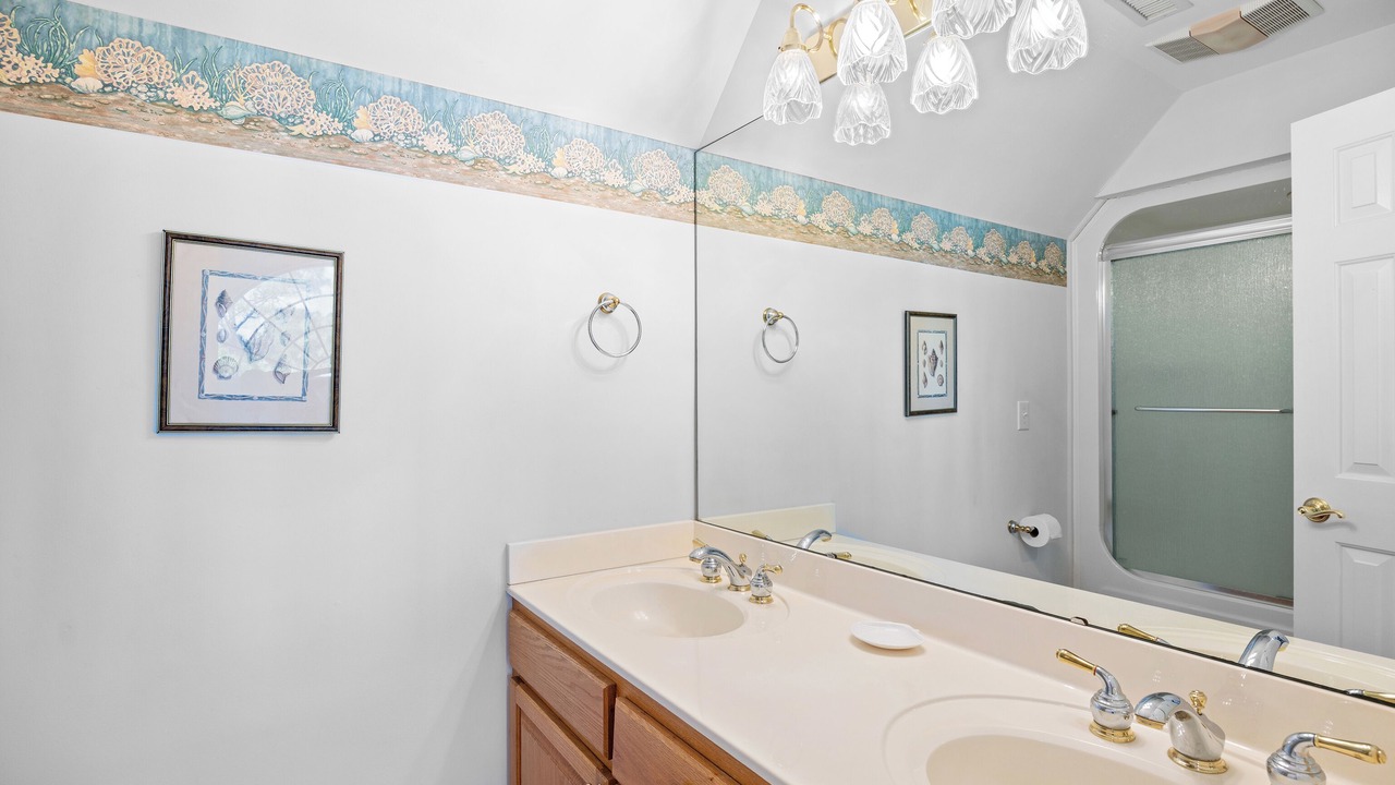Photo of Bathroom in North Litchfield Beach