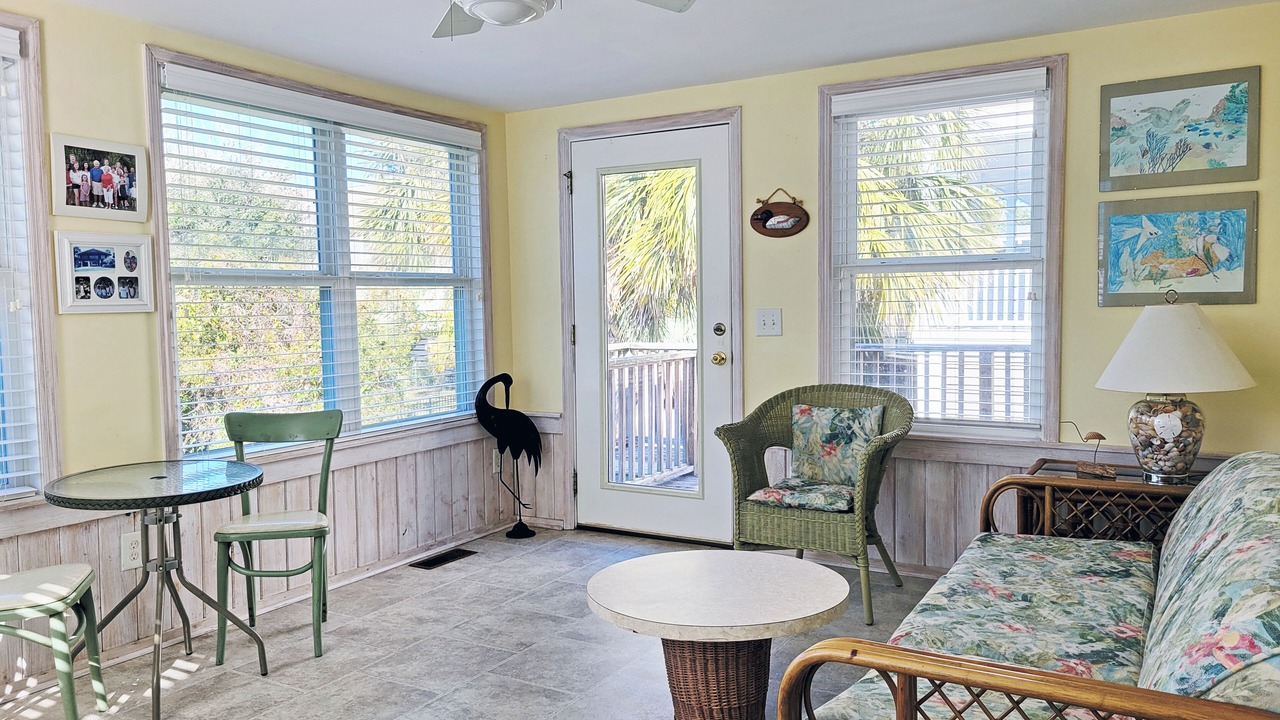 Photo of Livingroom in Litchfield by the Sea