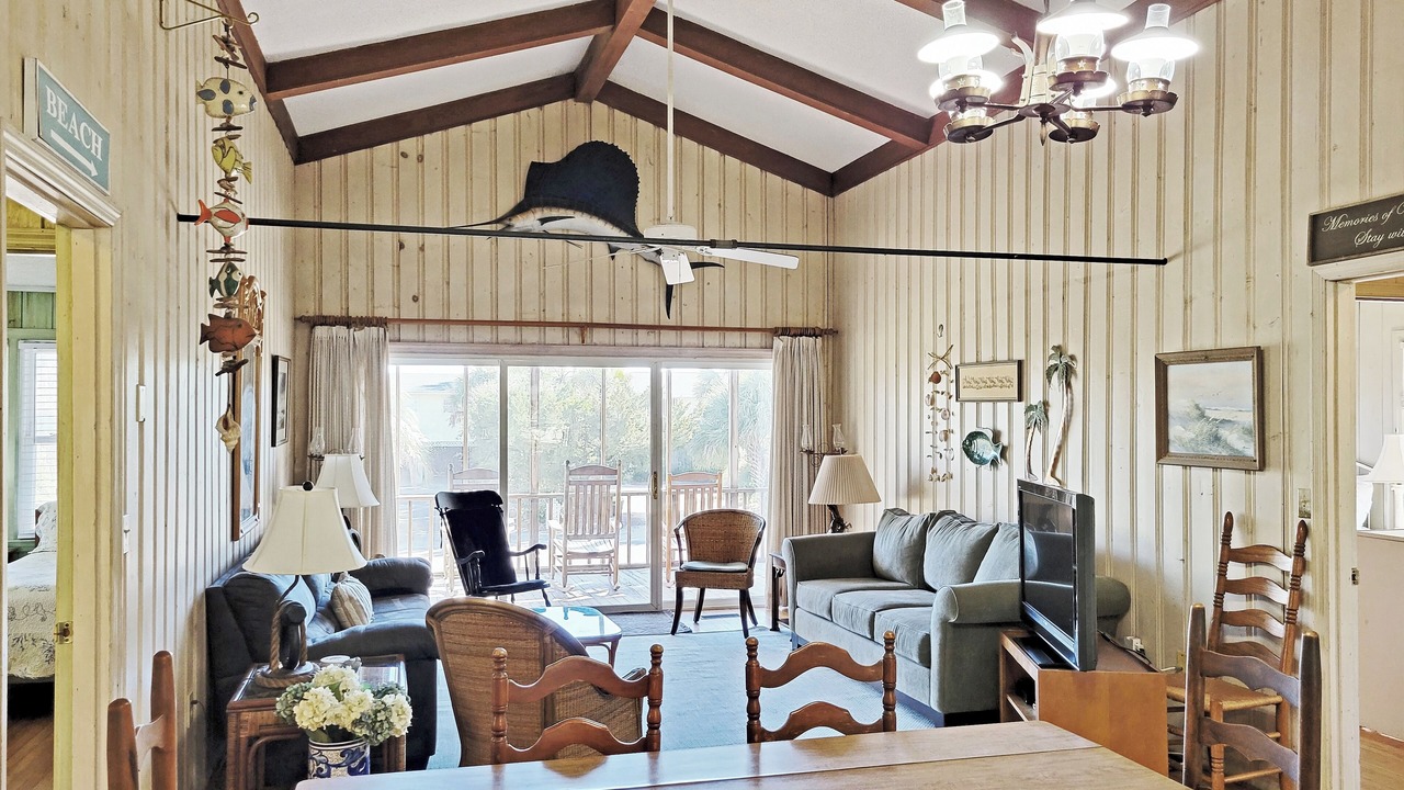 Photo of Livingroom in Litchfield by the Sea