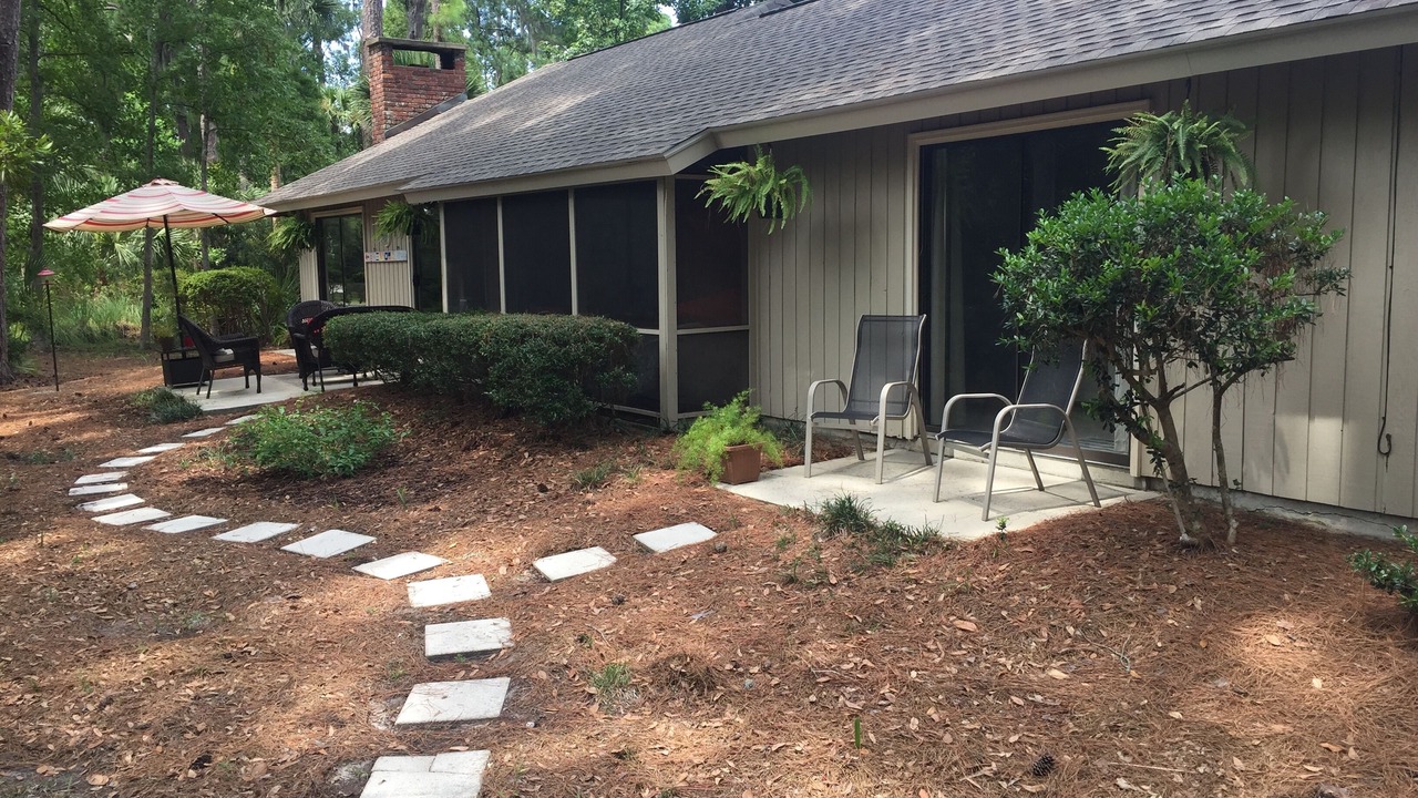 Photo of Patio Balcony in Heritage Woods