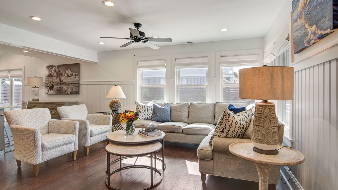 Photo of Livingroom in Isle of Palms