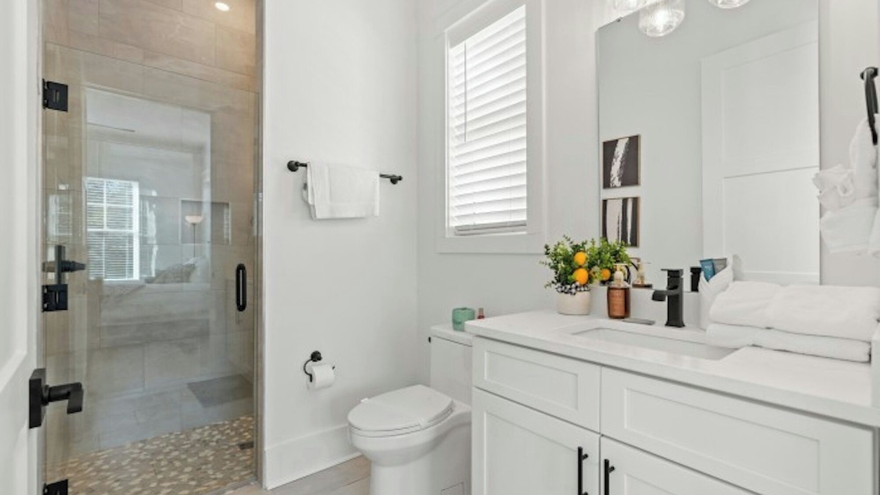 Photo of Bathroom in Atlantic Beach