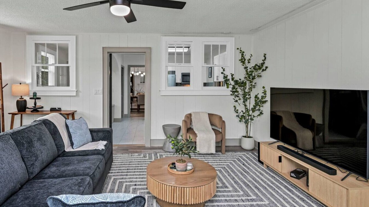 Photo of Livingroom in Columbia