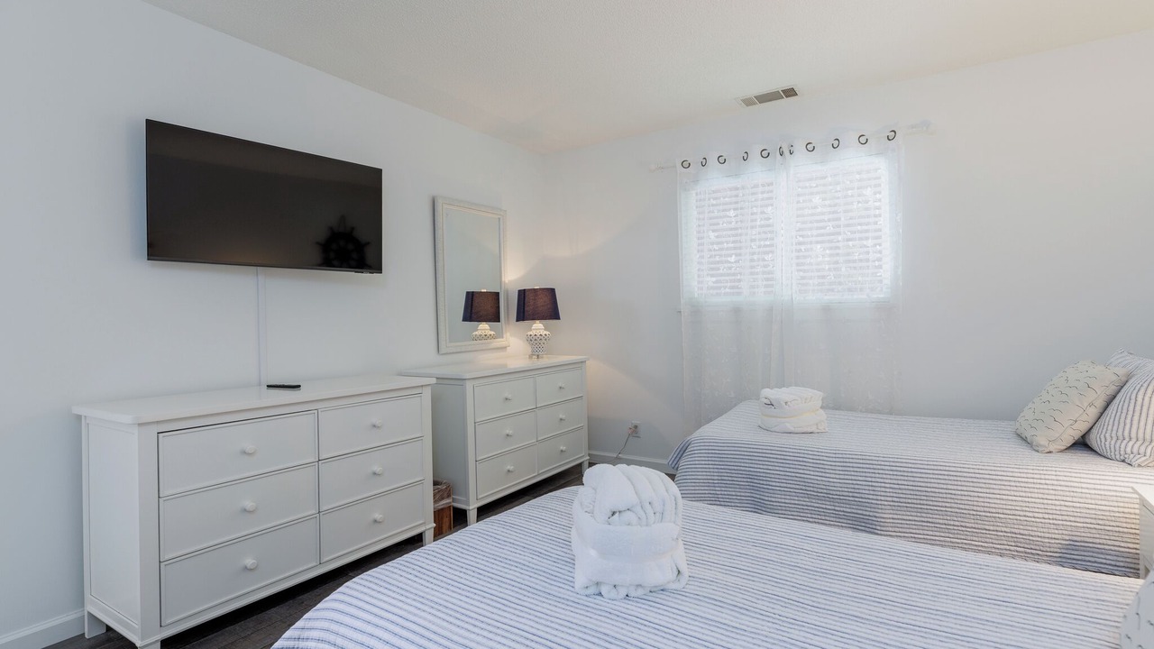 Photo of Bedroom in Lawton Woods