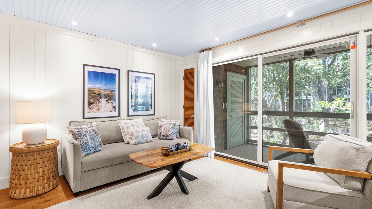 Photo of Livingroom in West Beach Village