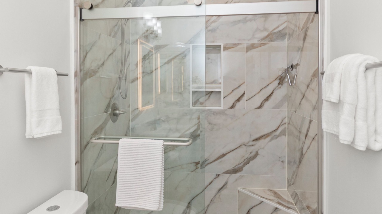 Photo of Bathroom in Red Hill