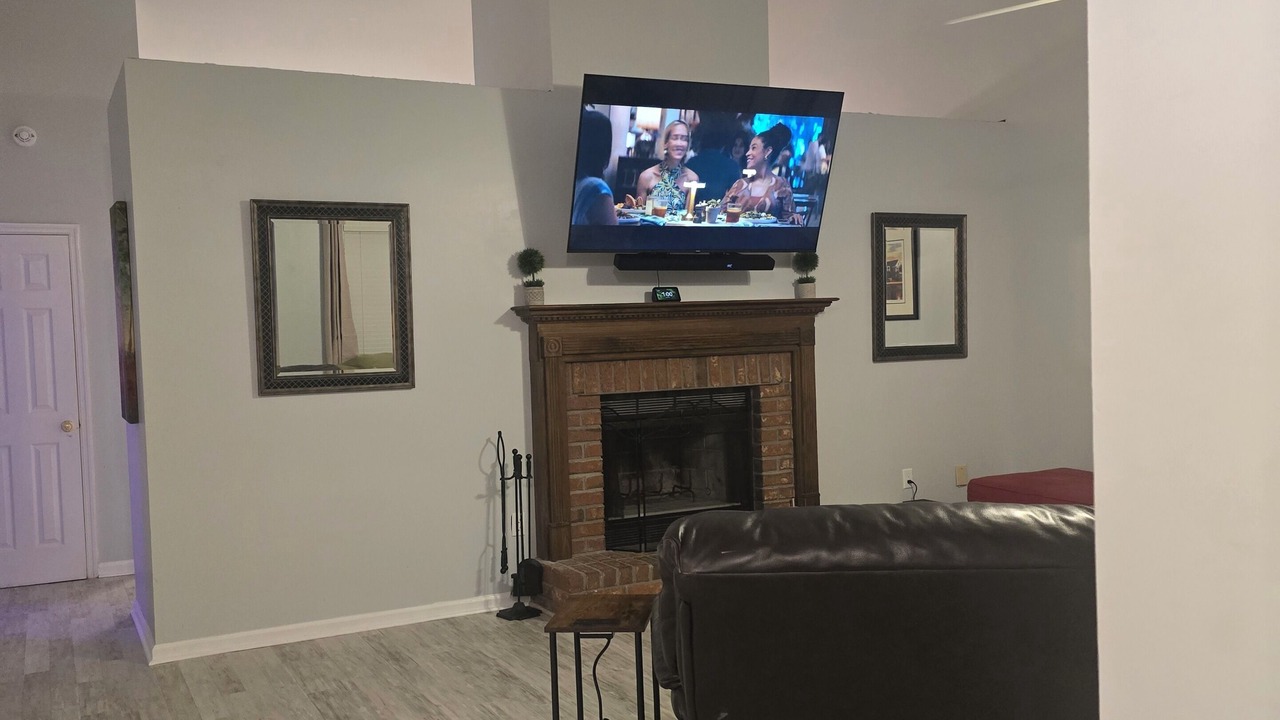 Photo of Livingroom in Goose Creek