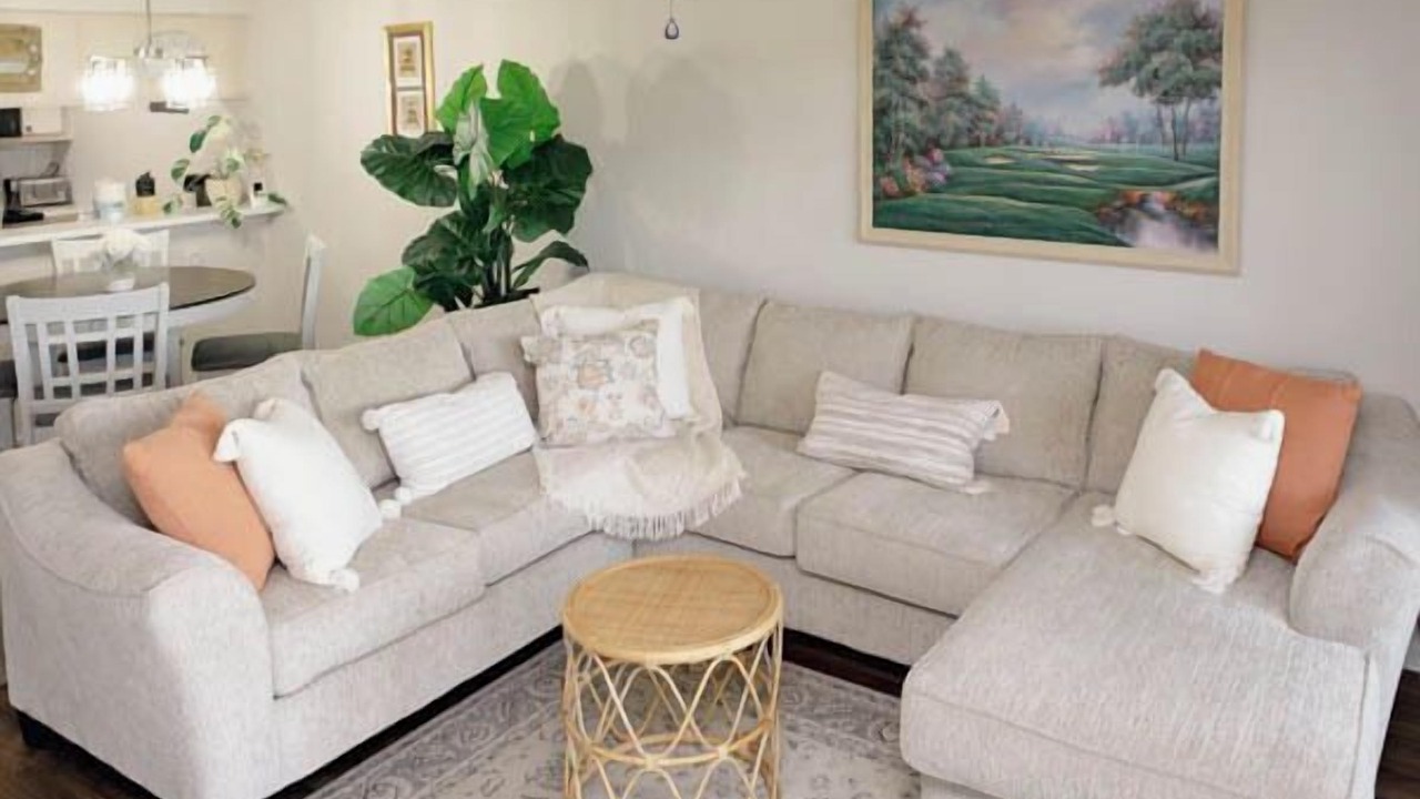 Photo of Livingroom in Waterford Plantation