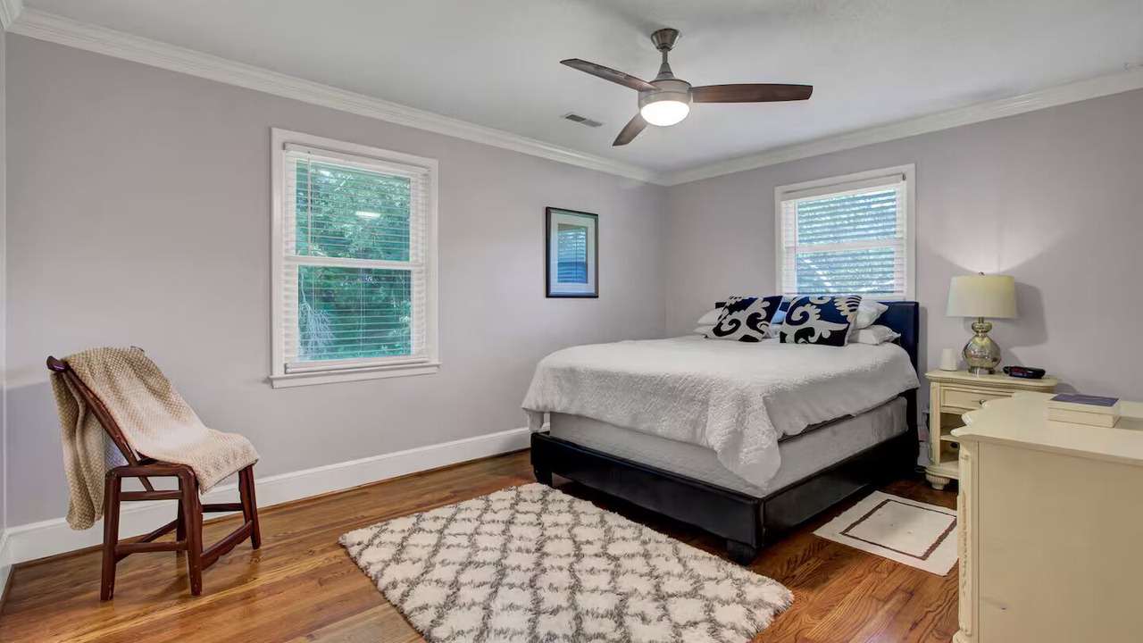 Photo of Bedroom in Hanahan