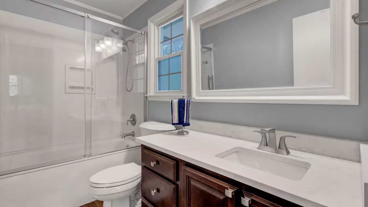 Photo of Bathroom in Hanahan