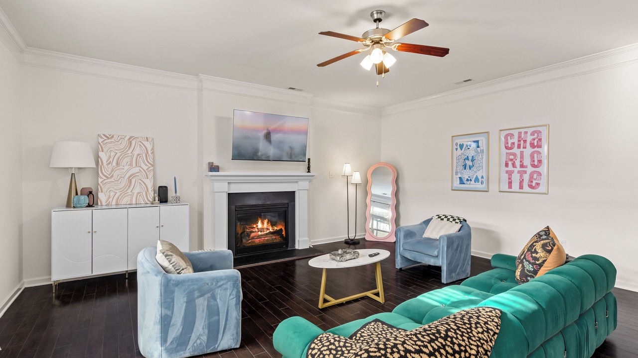 Photo of Livingroom in Steele Creek