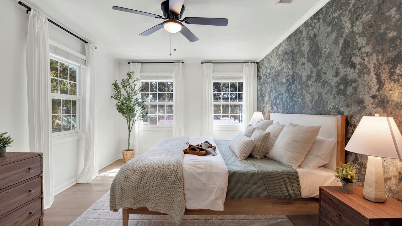 Photo of Bedroom in Whitemarsh Island