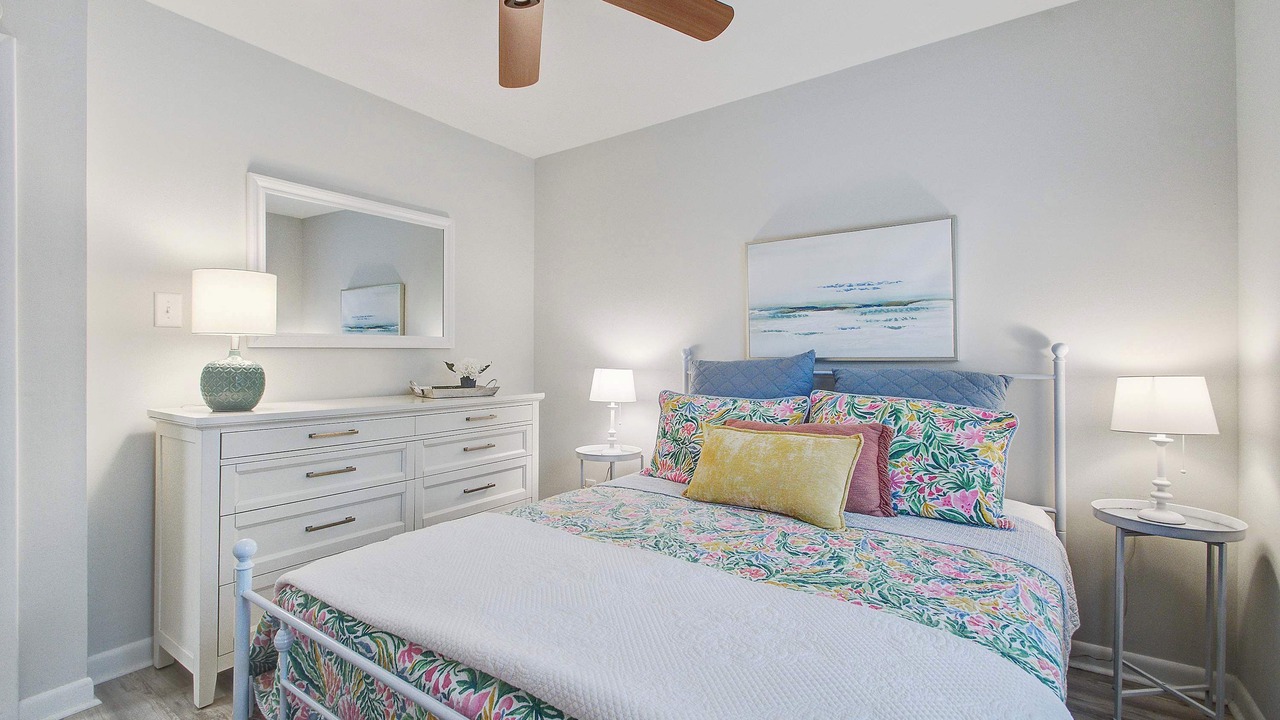 Photo of Bedroom in Tarpon Pond