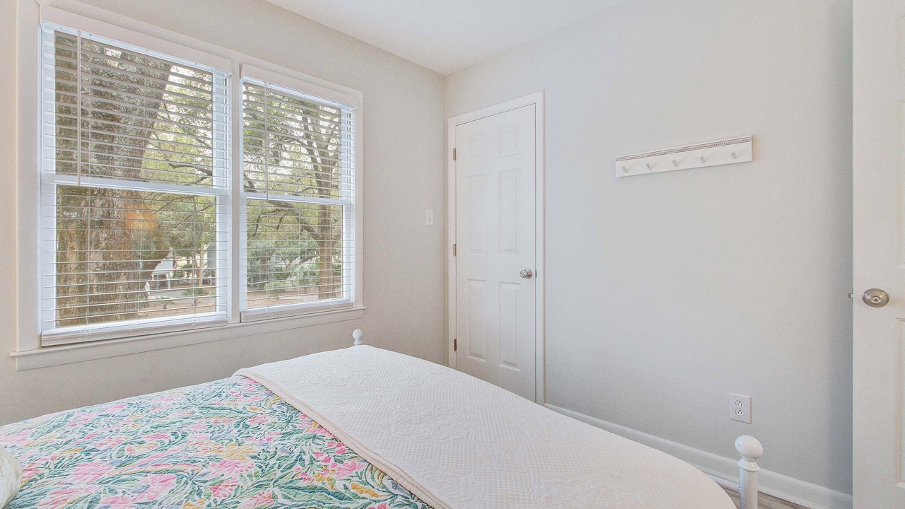 Photo of Bedroom in Tarpon Pond