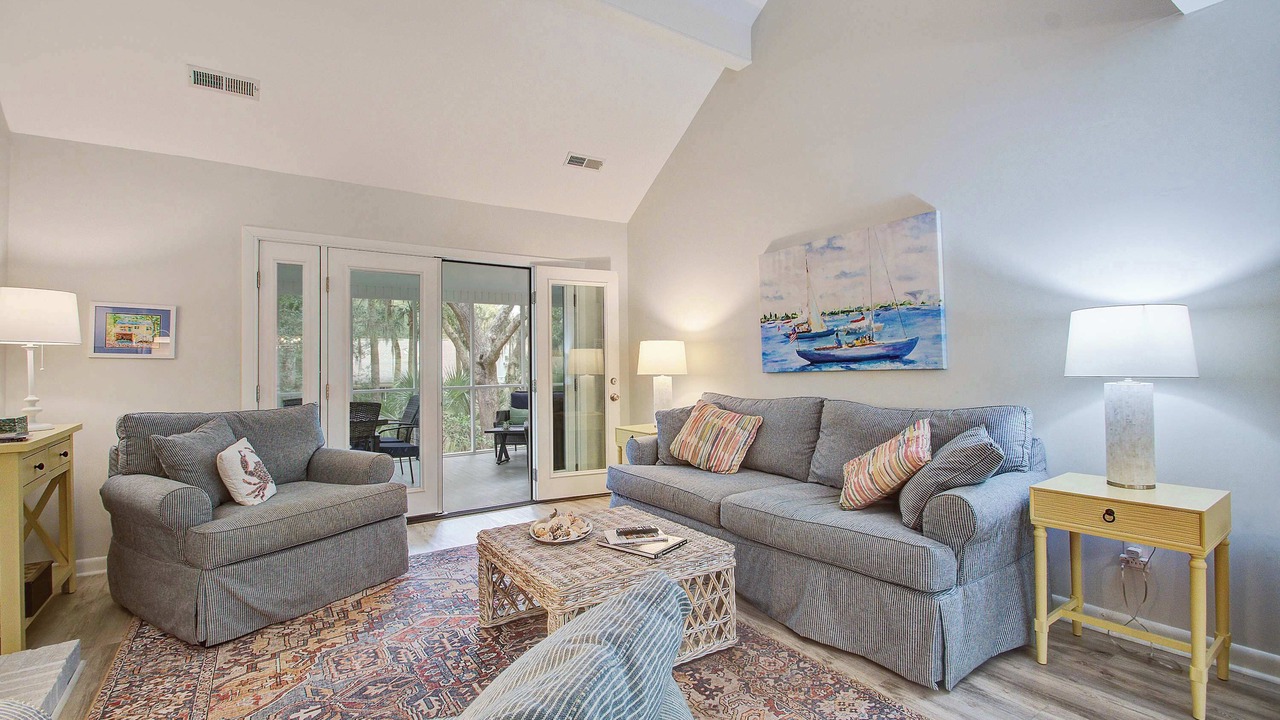 Photo of Livingroom in Tarpon Pond