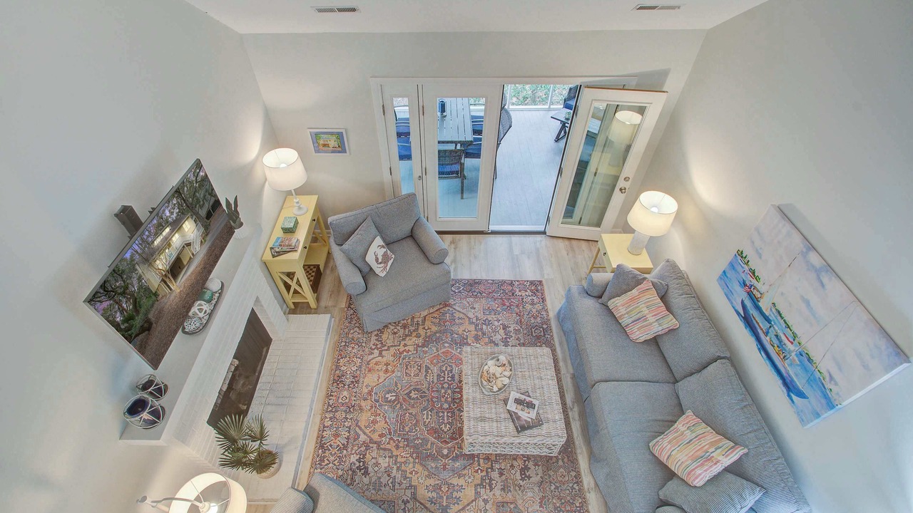 Photo of Livingroom in Tarpon Pond