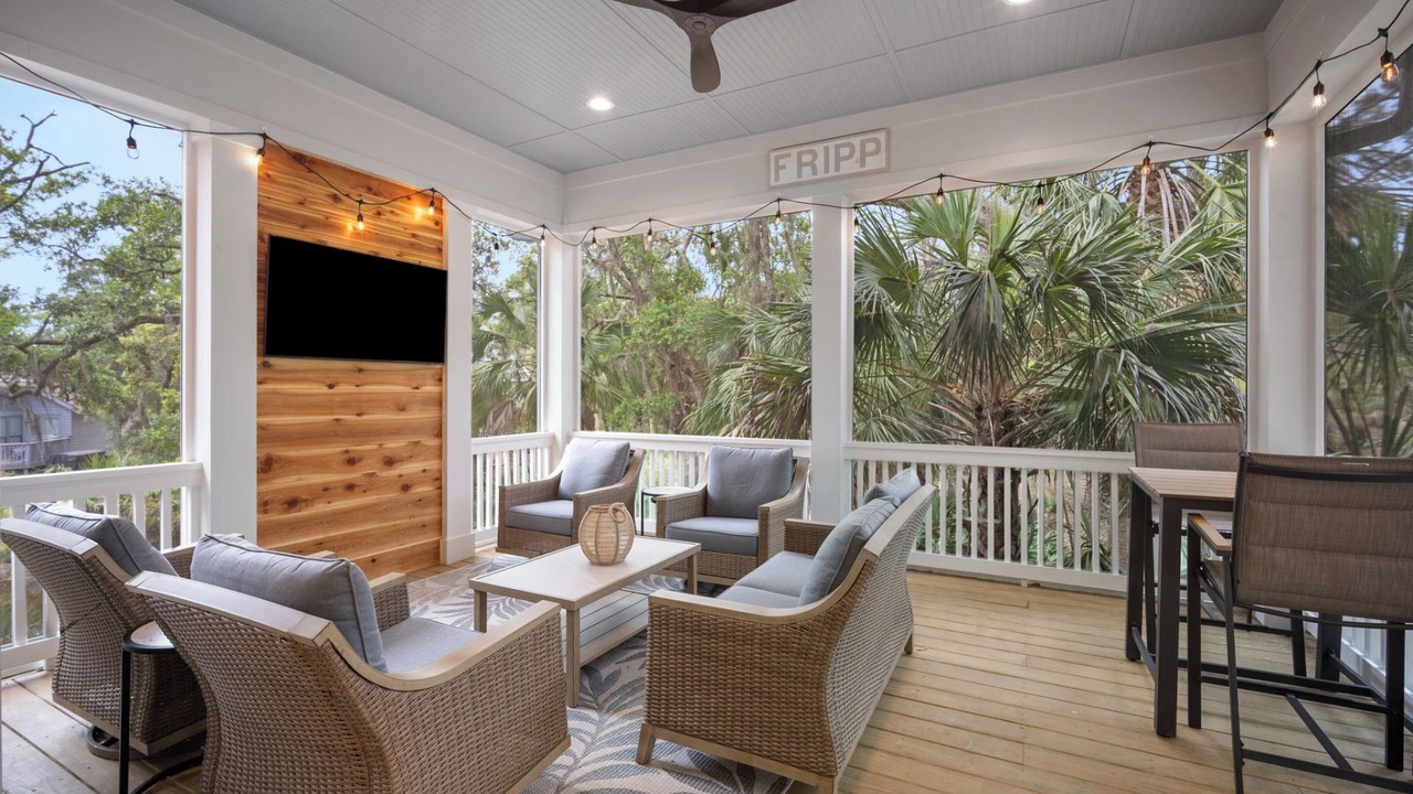 Photo of Outdoor in Deer Lake